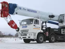 Автокран Галичанин 70 тонн 42 метра