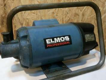 Аренда электрического вибратора для бетона Elmos EVR-12