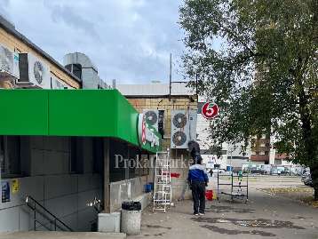 Брать в аренду лестницу или вышку туру